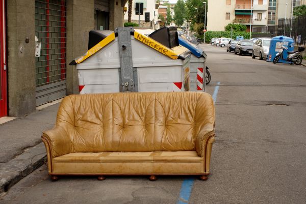 Sofa Disposal in Woodinville