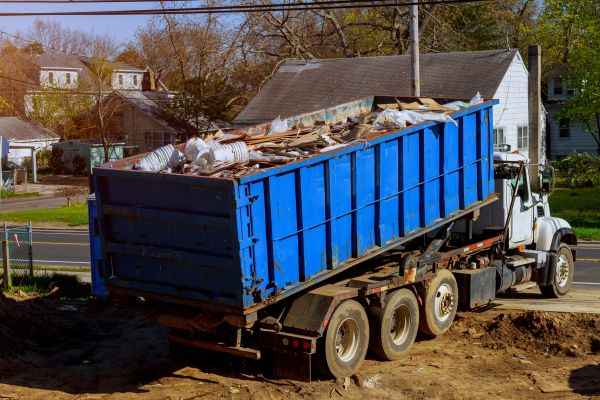 Junk Pickup Service in Woodinville