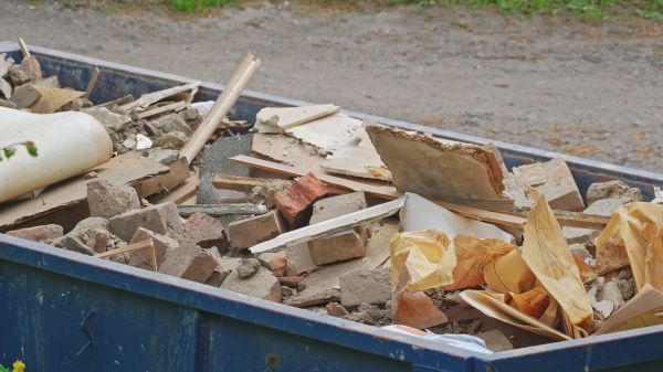 Renovation Junk Removal in Woodinville