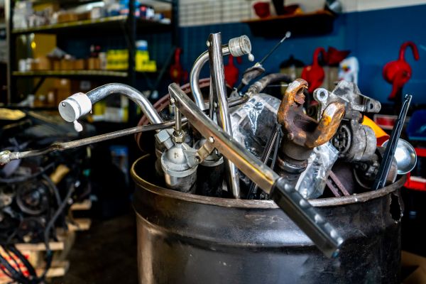 Garage Junk Hauling in Woodinville