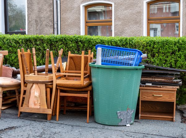 Chair Disposal Service in Woodinville