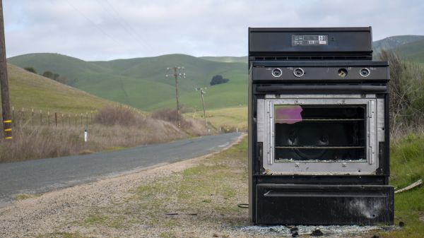 Oven Disposal Service in Woodinville